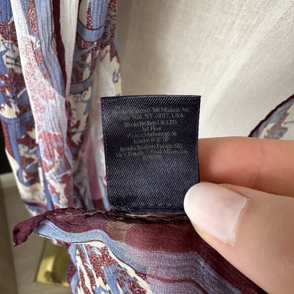 Brooks Brothers Deer Floral 100% Silk Scarf Rectangular Made in Italy Rare - Picture 7 of 12